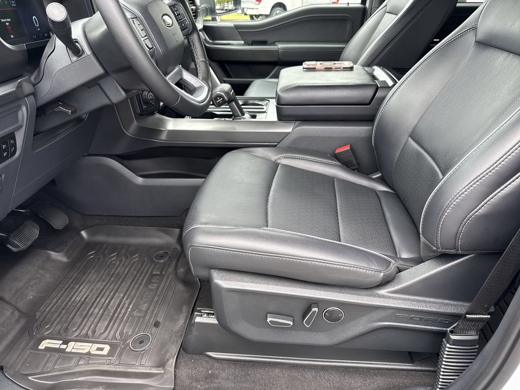 Used 2025 Ford F150 Lariat w/ Equipment Group 502A High AWD/4WD image 9