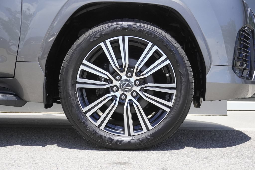 Used 2023 Lexus LX 600 4WD w/ Appearance Package image 35