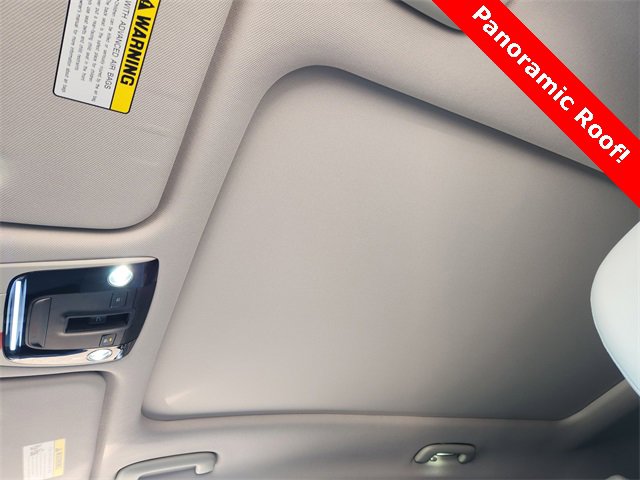 Used 2024 Kia Sorento SX Prestige w/ Panoramic Sunroof Package image 13