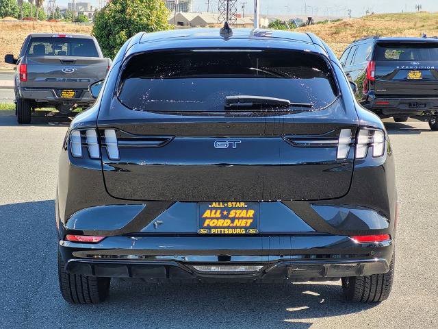 Certified 2022 Ford Mustang Mach-E GT image 5