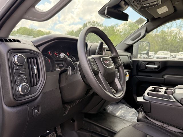 New 2026 GMC Sierra 2500 Pro image 13