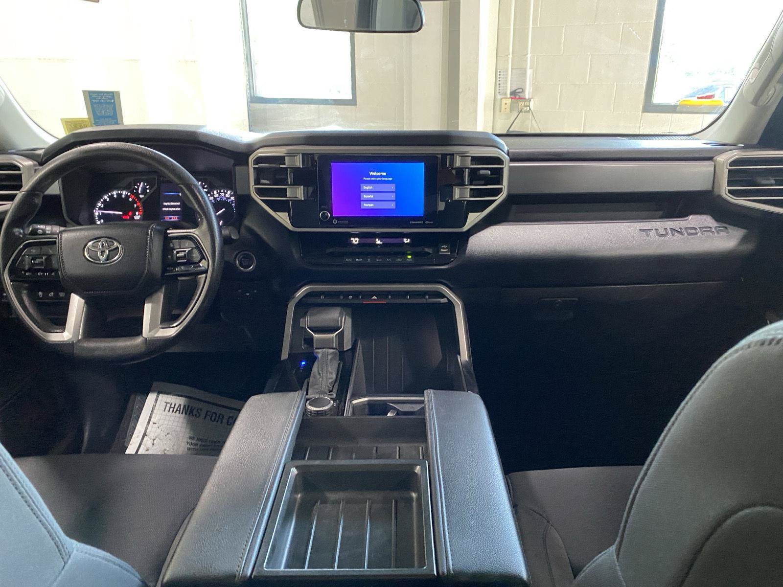 Used 2023 Toyota Tundra SR5 w/ SR5 Convenience Package AWD/4WD image 4