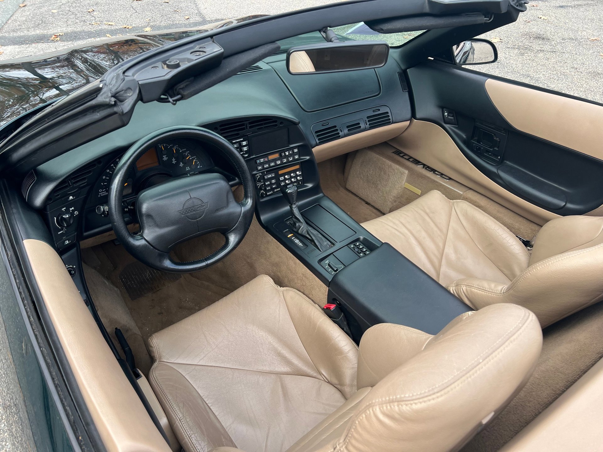 Used 1996 Chevrolet Corvette Convertible image 30