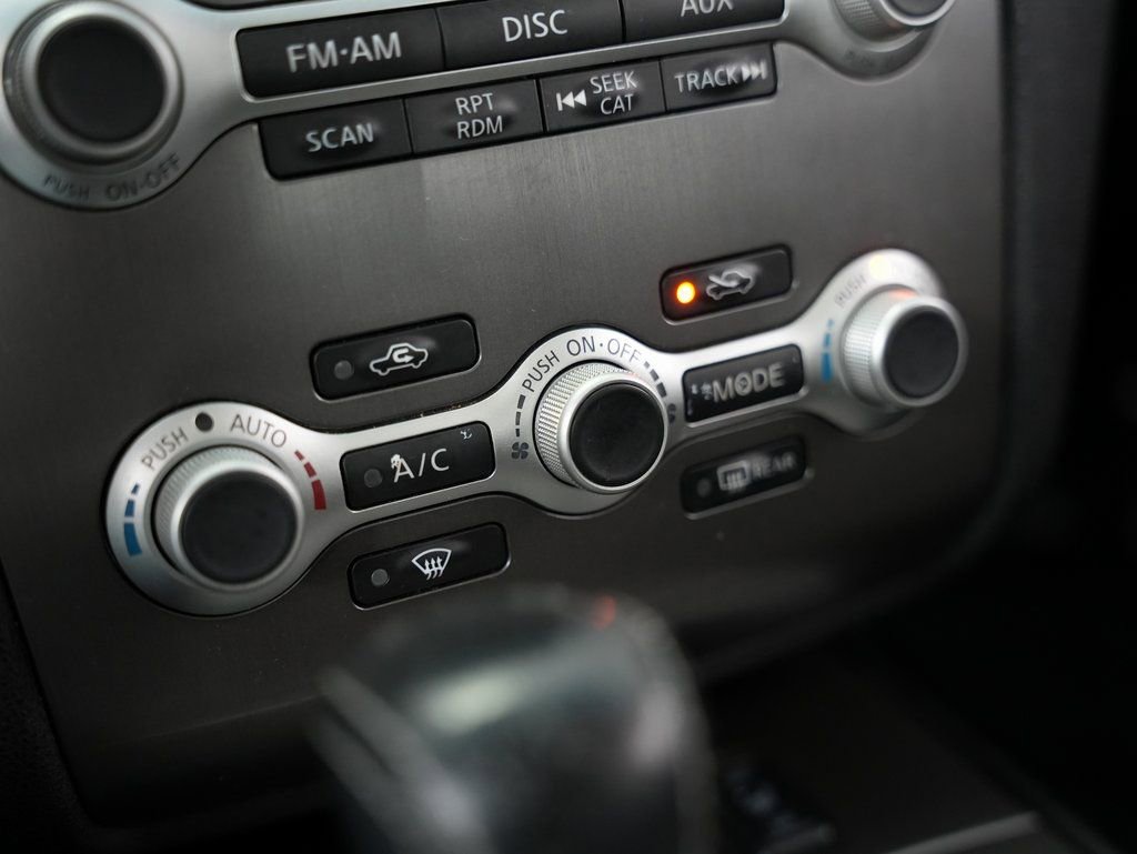 Used 2014 Nissan Maxima 3.5 SV w/ Sport Package image 25