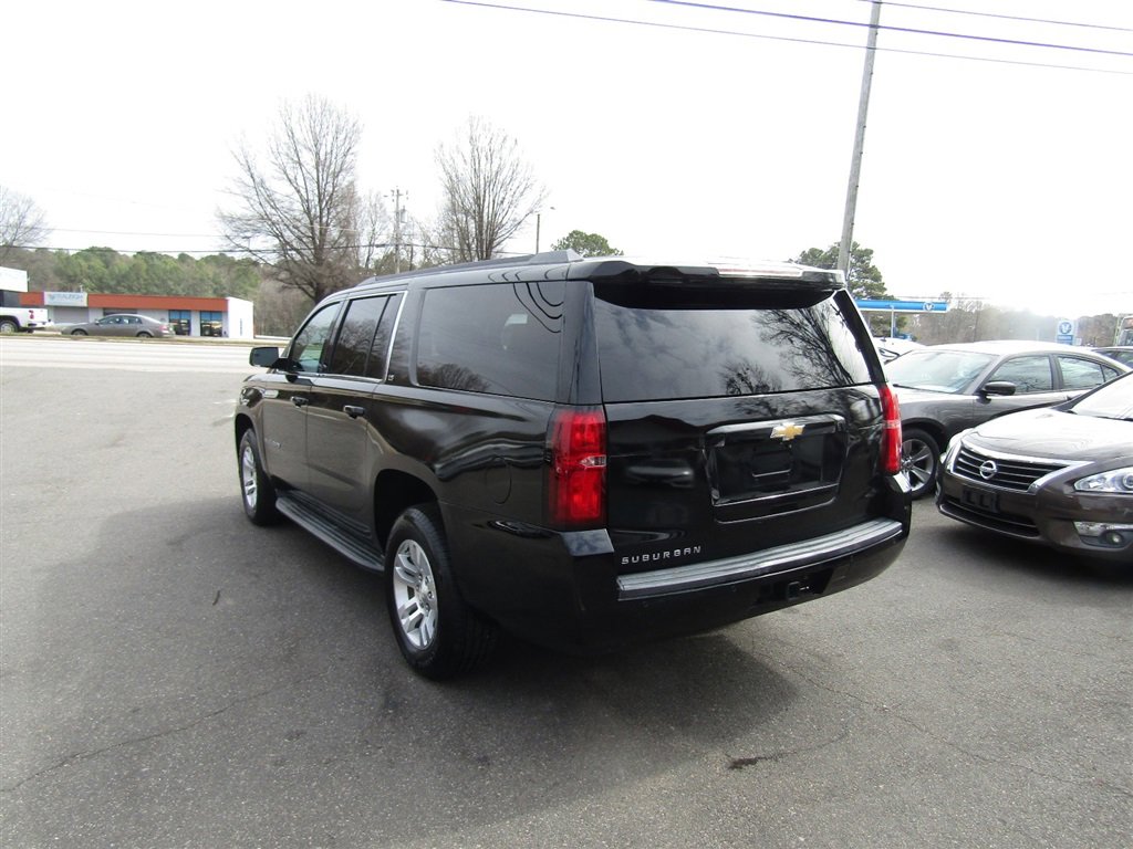 Used 2016 Chevrolet Suburban LS AWD/4WD image 6