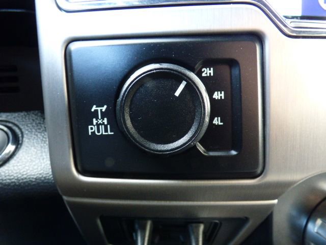 Used 2022 Ford F350 Platinum w/ Tremor Off-Road Package image 30