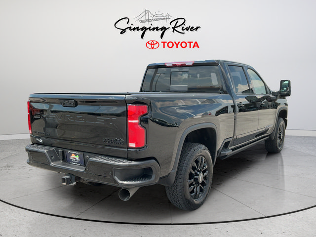Used 2025 Chevrolet Silverado 2500 High Country w/ High Country Premium Package AWD/4WD image 7
