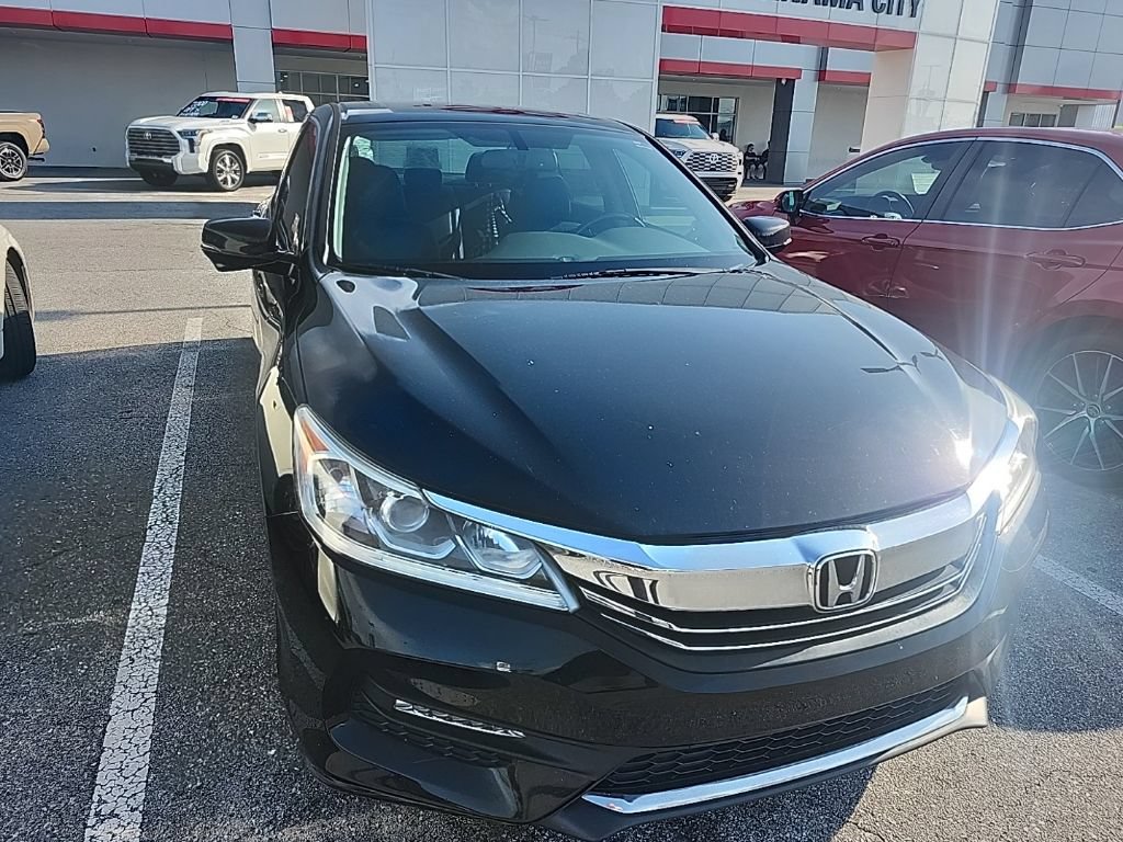 Used 2017 Honda Accord EX-L image 17