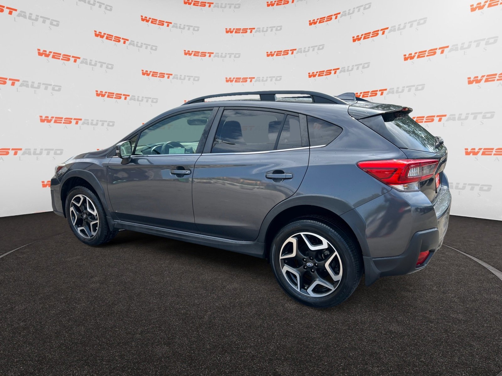 Used 2020 Subaru Crosstrek 2.0i Limited w/ Popular Package #5 image 3