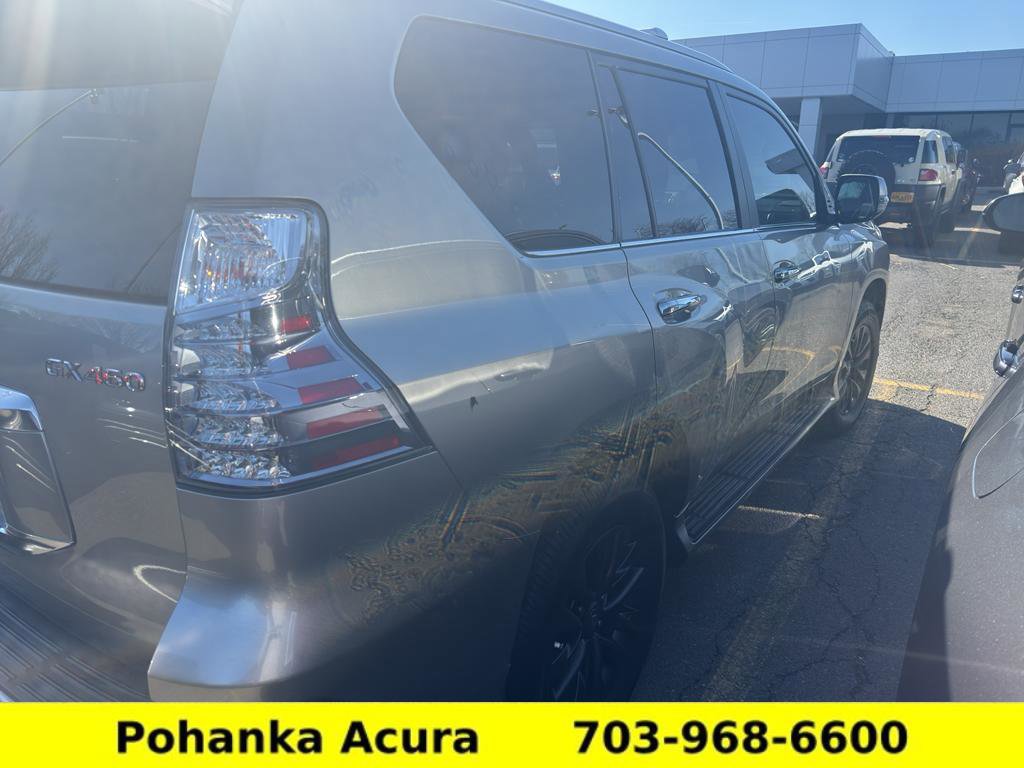 Used 2020 Lexus GX 460 Premium w/ Premium Package image 3