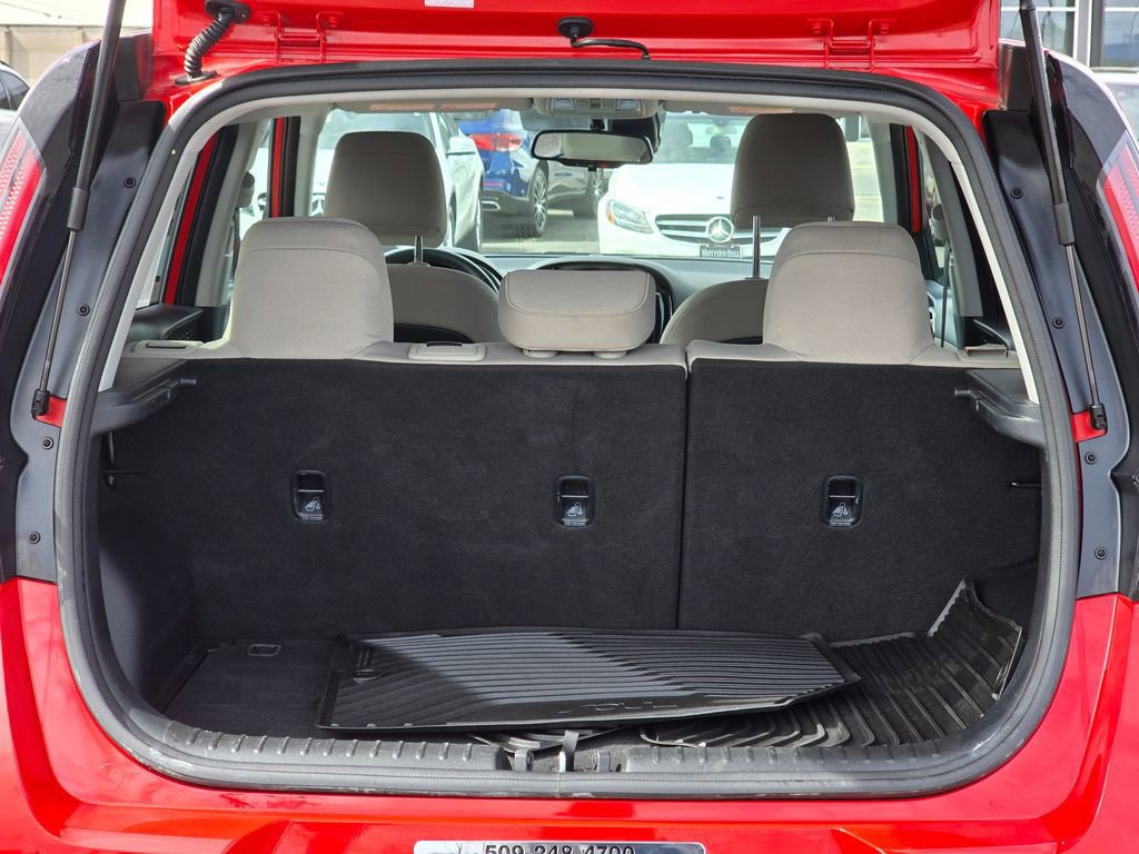 Used 2025 Kia Soul EX FWD image 14
