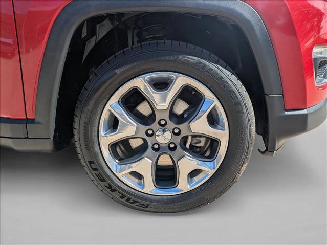 Used 2021 Jeep Compass Limited w/ Sun and Sound Group AWD/4WD image 22