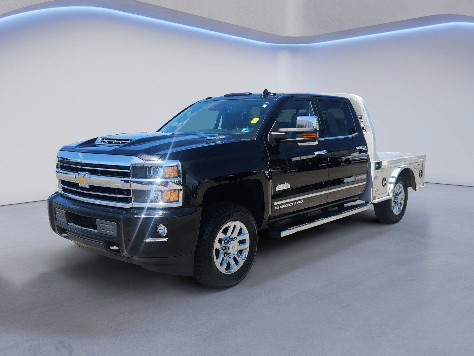 Used 2018 Chevrolet Silverado 3500 High Country w/ Duramax Plus Package AWD/4WD image 7