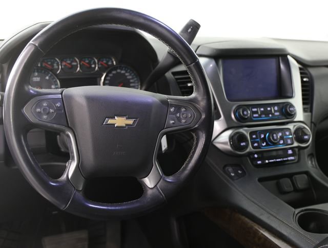 Used 2019 Chevrolet Tahoe LT image 3