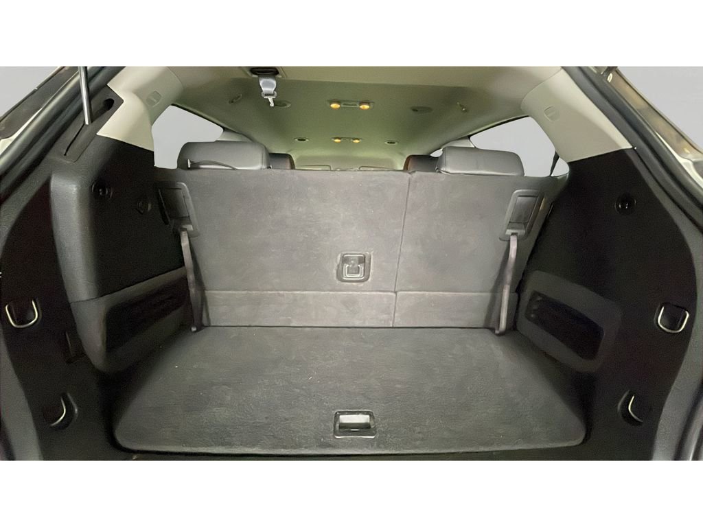 Used 2011 Buick Enclave CXL FWD image 18