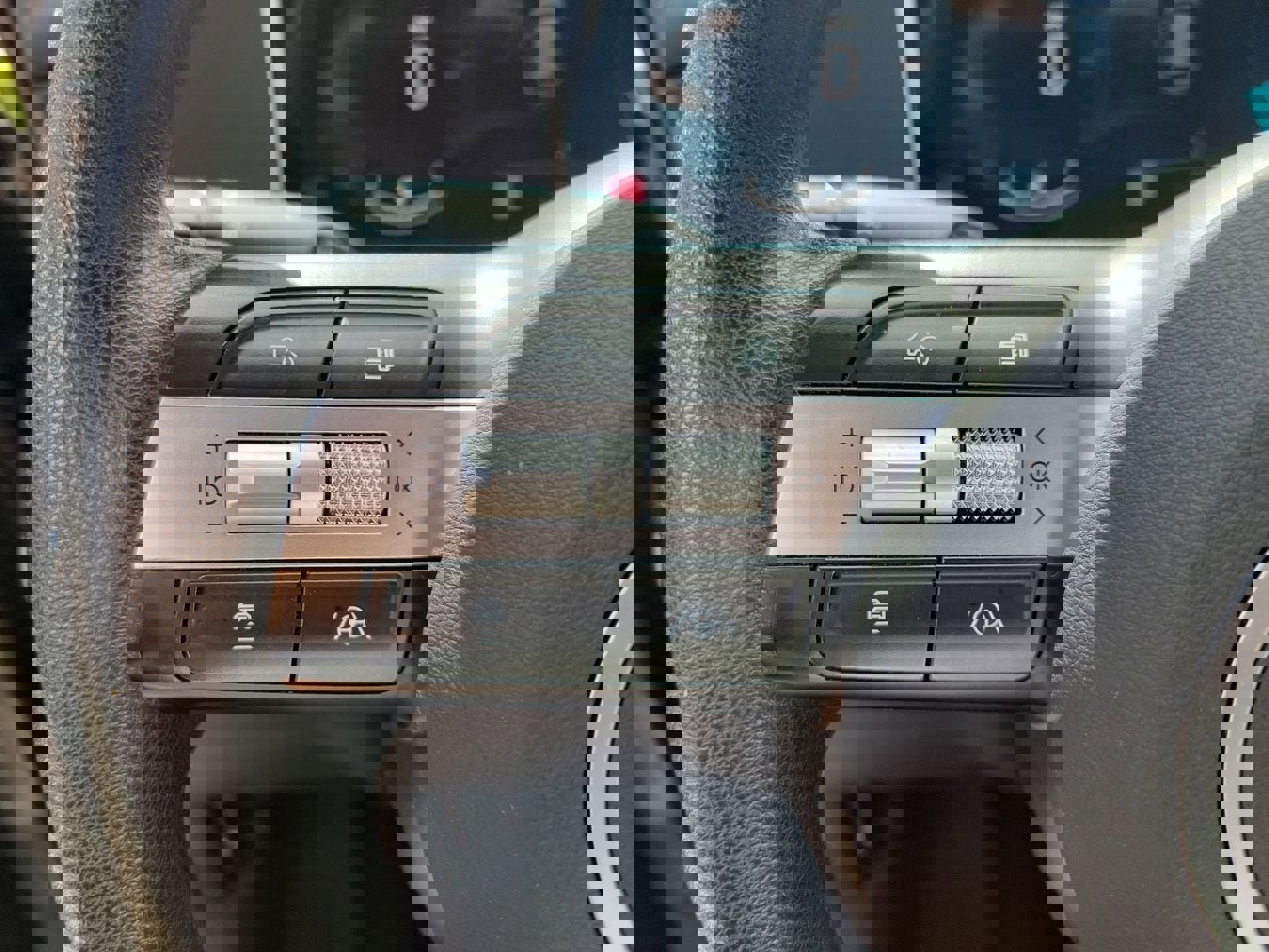 Used 2025 Hyundai Tucson SEL image 19