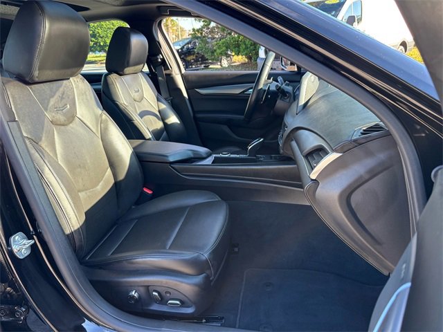 Used 2025 Cadillac CT5 Premium Luxury image 22