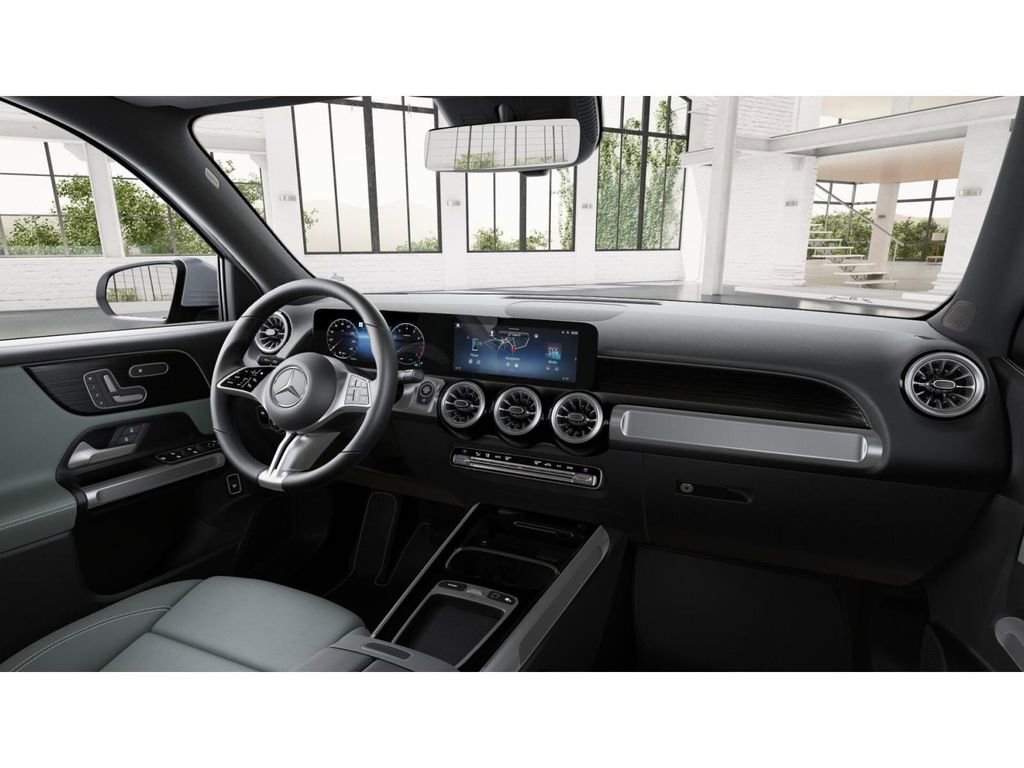 New 2026 Mercedes-Benz GLB 250 4MATIC image 6