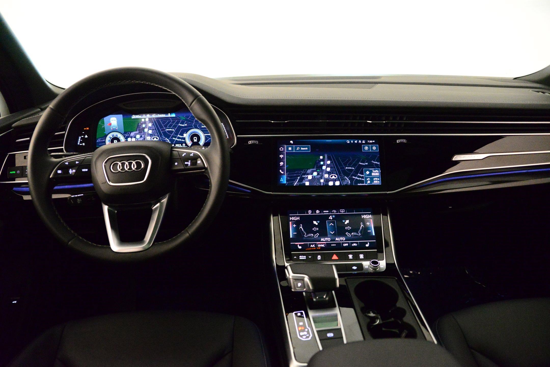 Used 2025 Audi Q7 2.0T Premium w/ Convenience Package image 4