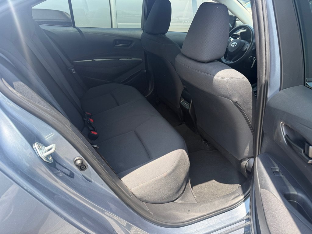 Used 2023 Toyota Corolla LE FWD image 15