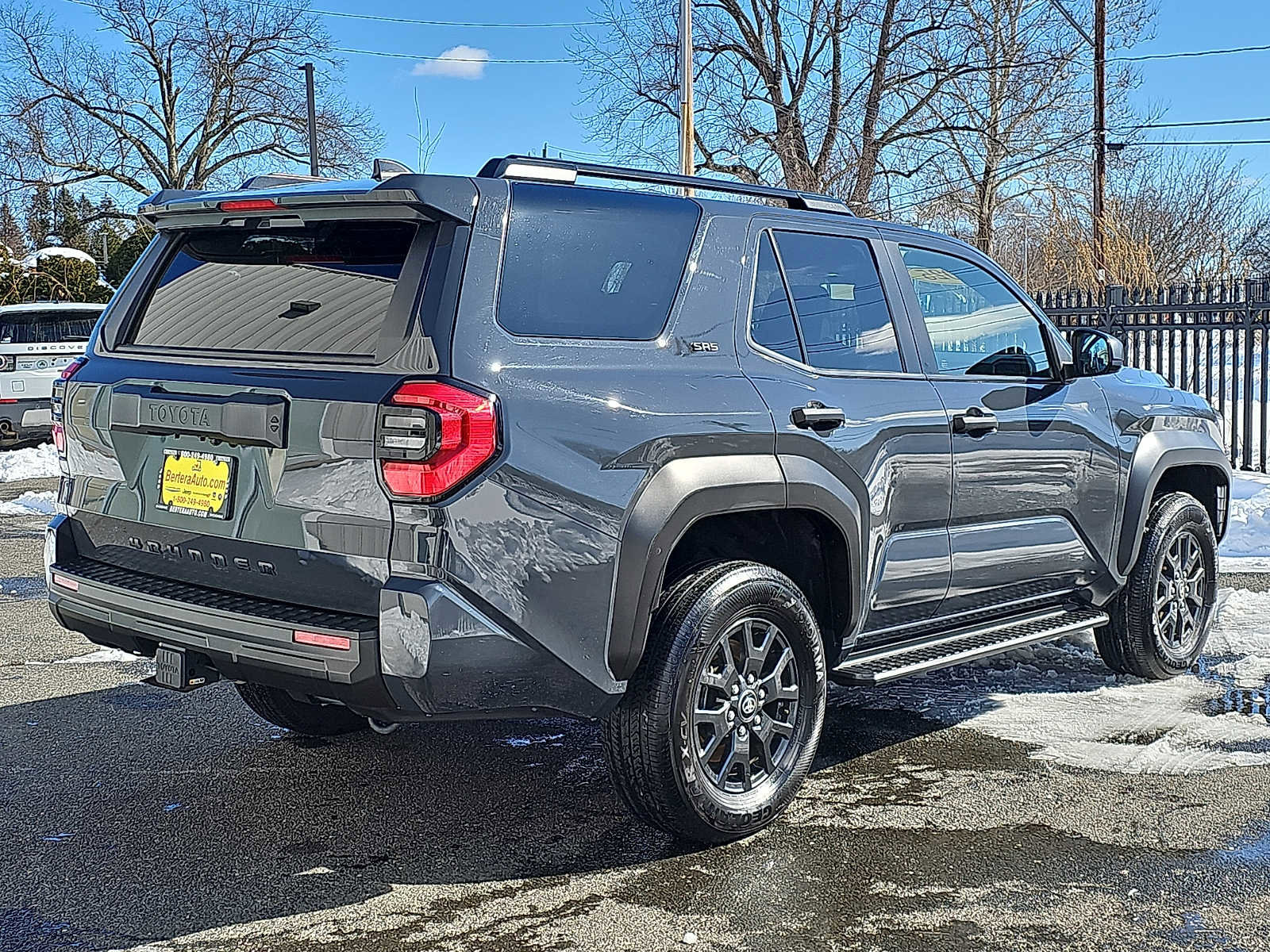 Used 2025 Toyota 4Runner SR5 AWD/4WD image 6