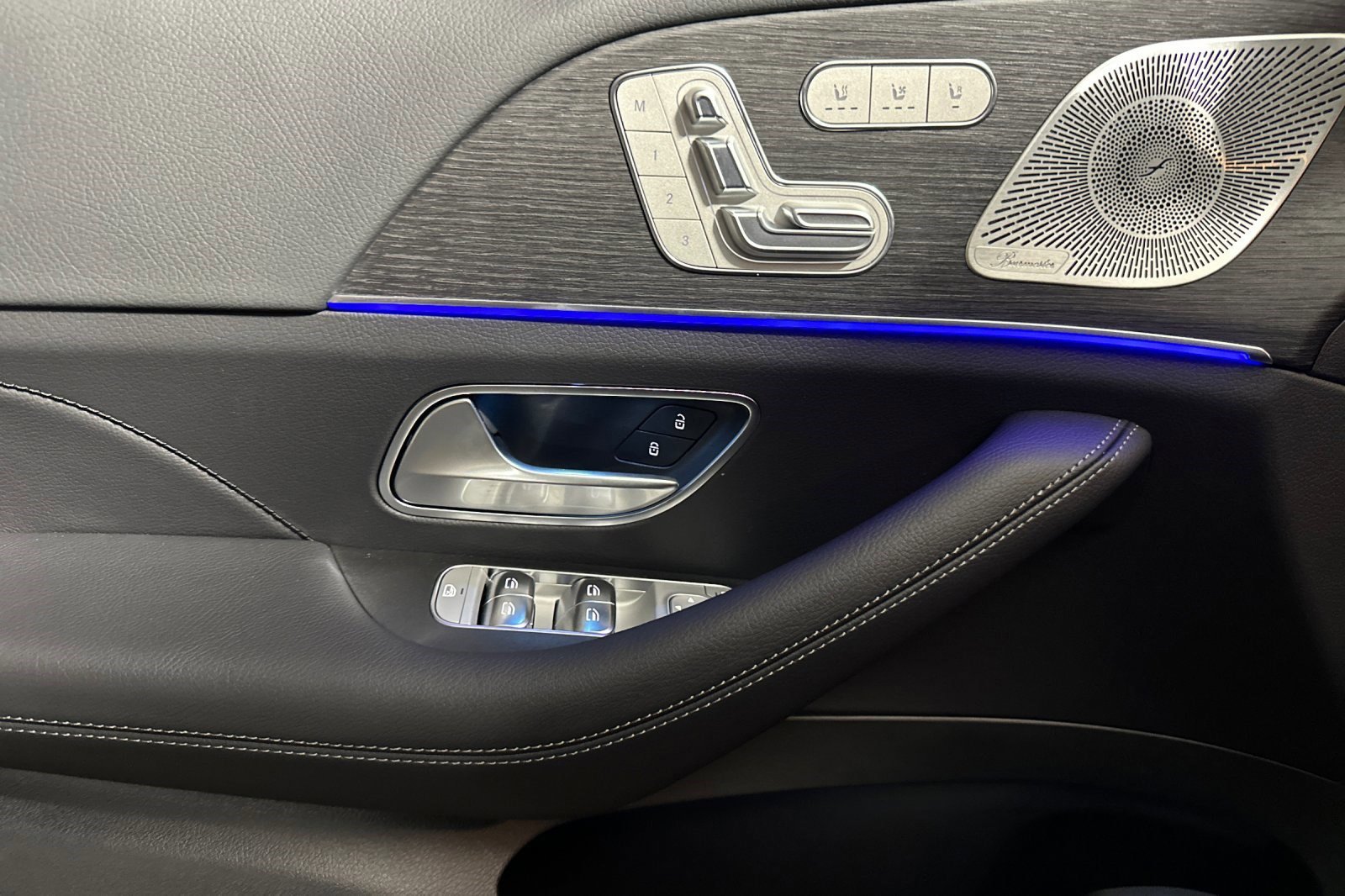 Used 2026 Mercedes-Benz GLS 450 4MATIC image 14