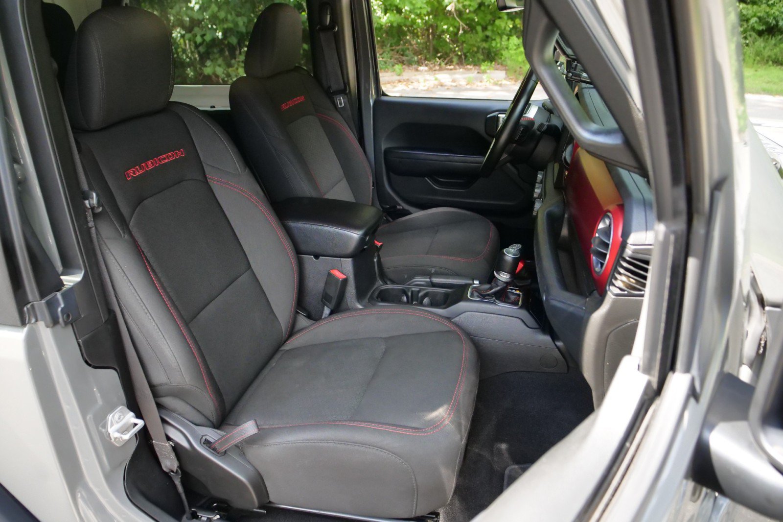 Used 2019 Jeep Wrangler Rubicon AWD/4WD image 44
