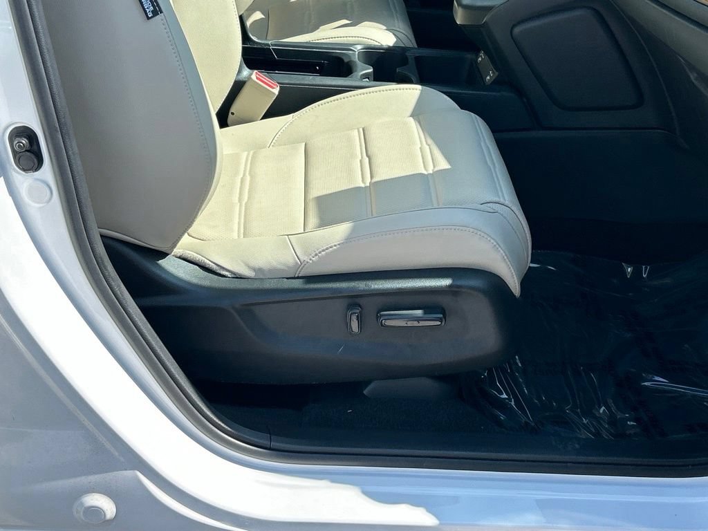 Used 2022 Honda CR-V EX-L image 38