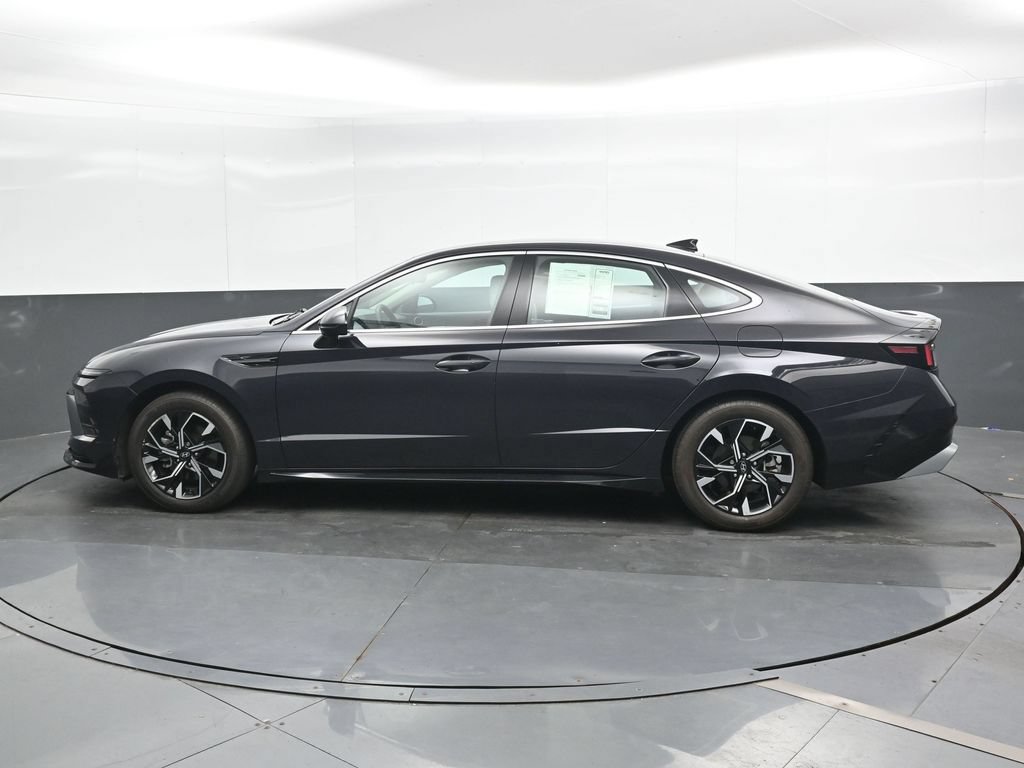 Used 2024 Hyundai Sonata SEL FWD image 8