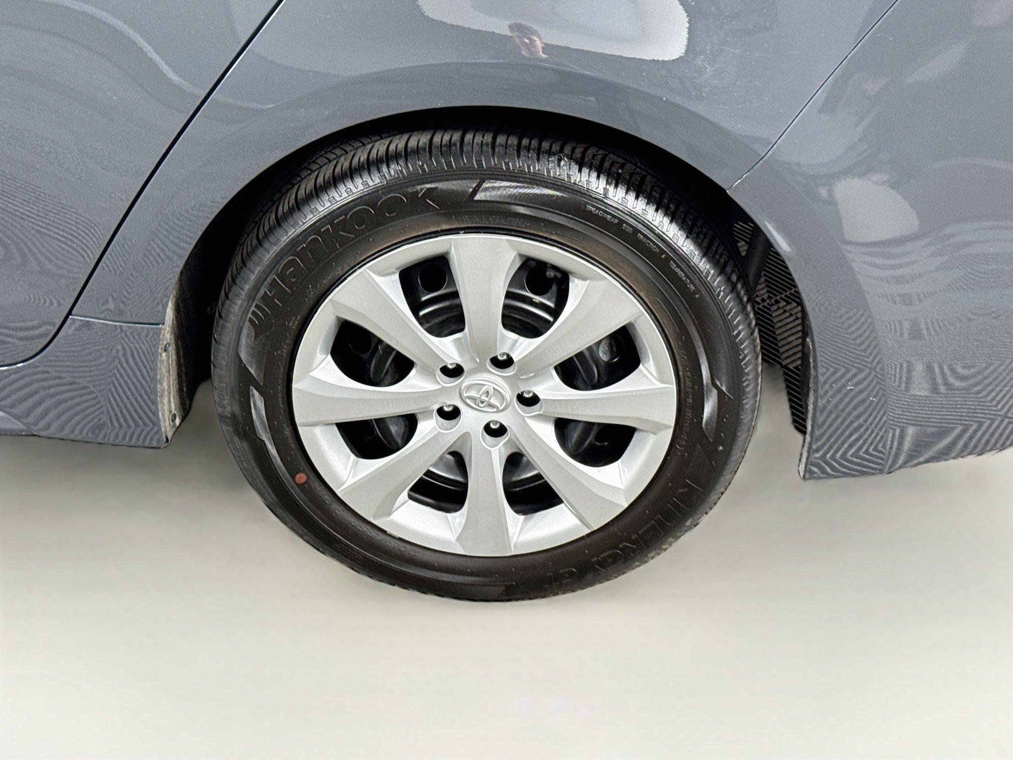 Certified 2024 Toyota Corolla LE FWD image 9