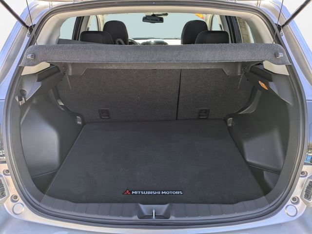 Used 2025 Mitsubishi Outlander Sport LE image 13