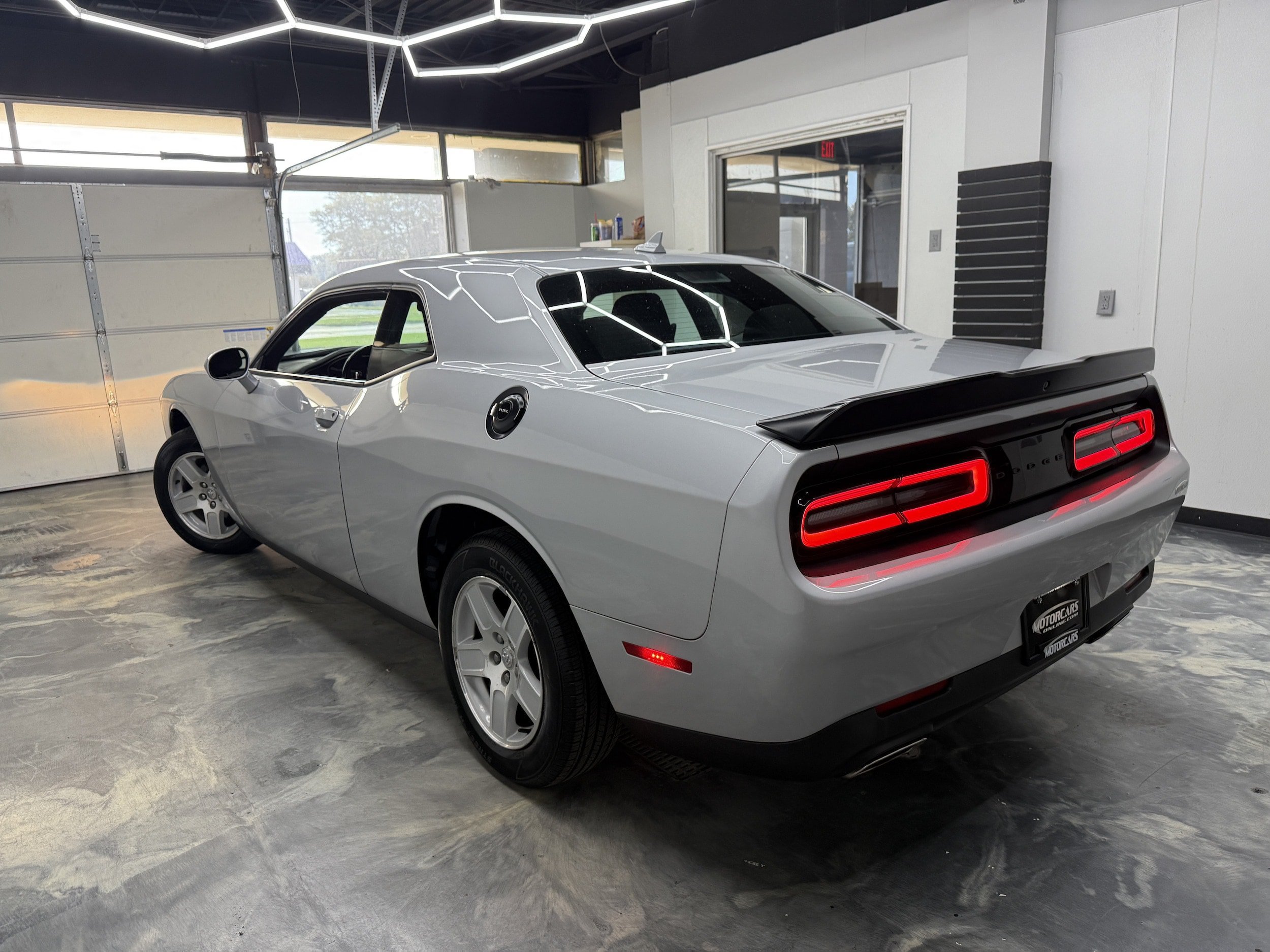 Used 2020 Dodge Challenger SXT w/ Blacktop Package RWD image 5