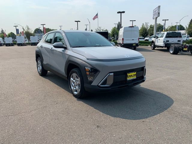 New 2026 Hyundai Kona SE image 8