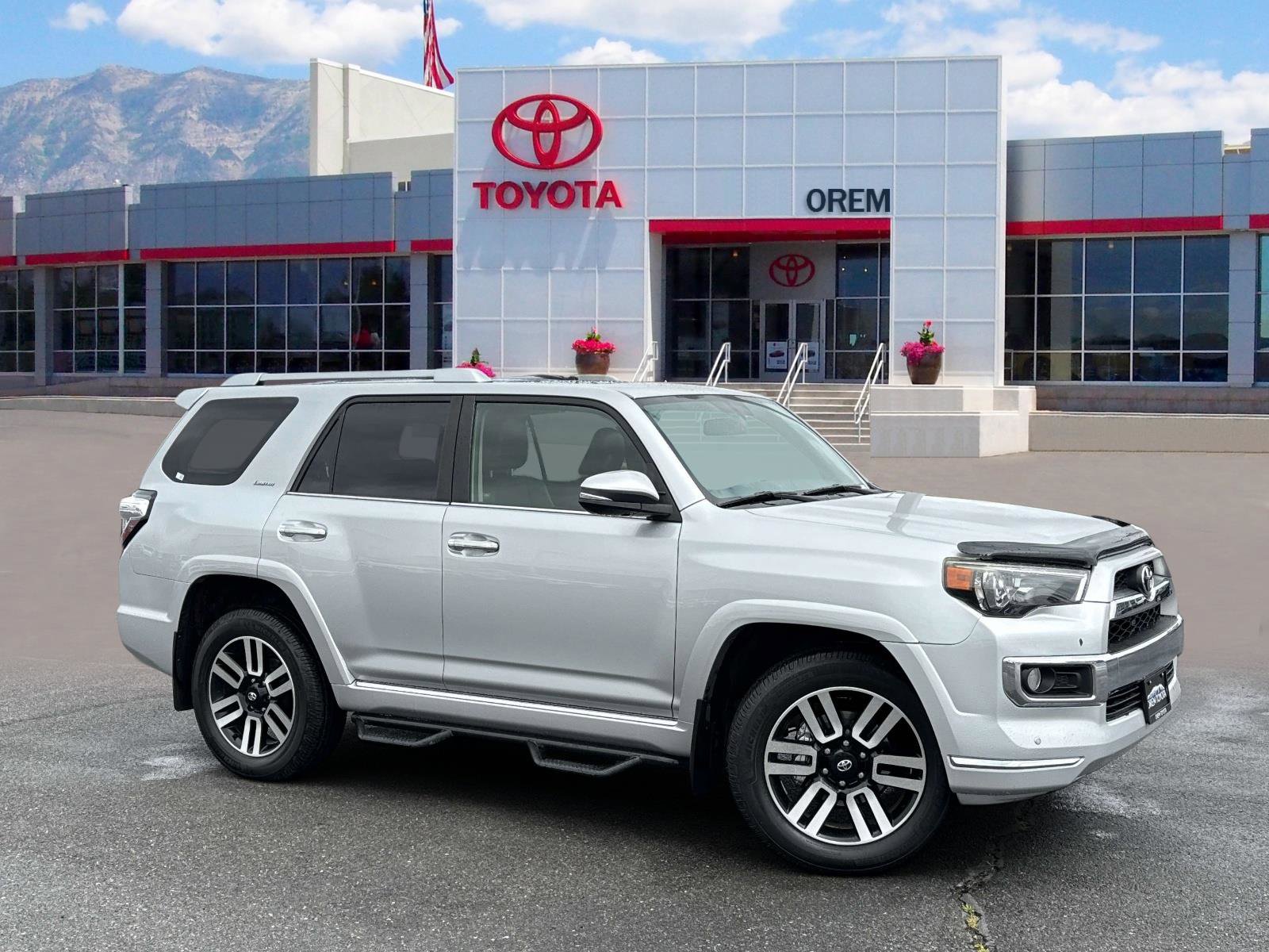 Used 2015 Toyota 4Runner Limited image 1