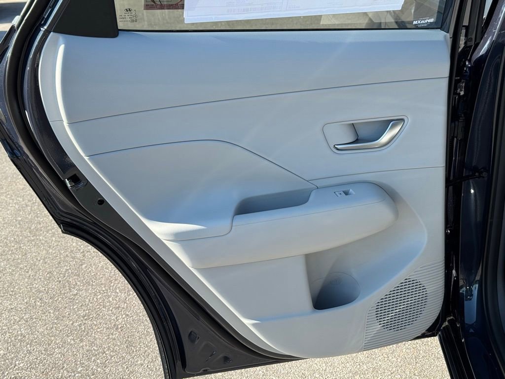 Used 2026 Hyundai Kona SEL Premium image 15