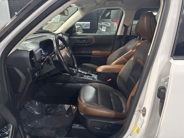 Used 2023 Ford Bronco Sport Outer Banks image 10
