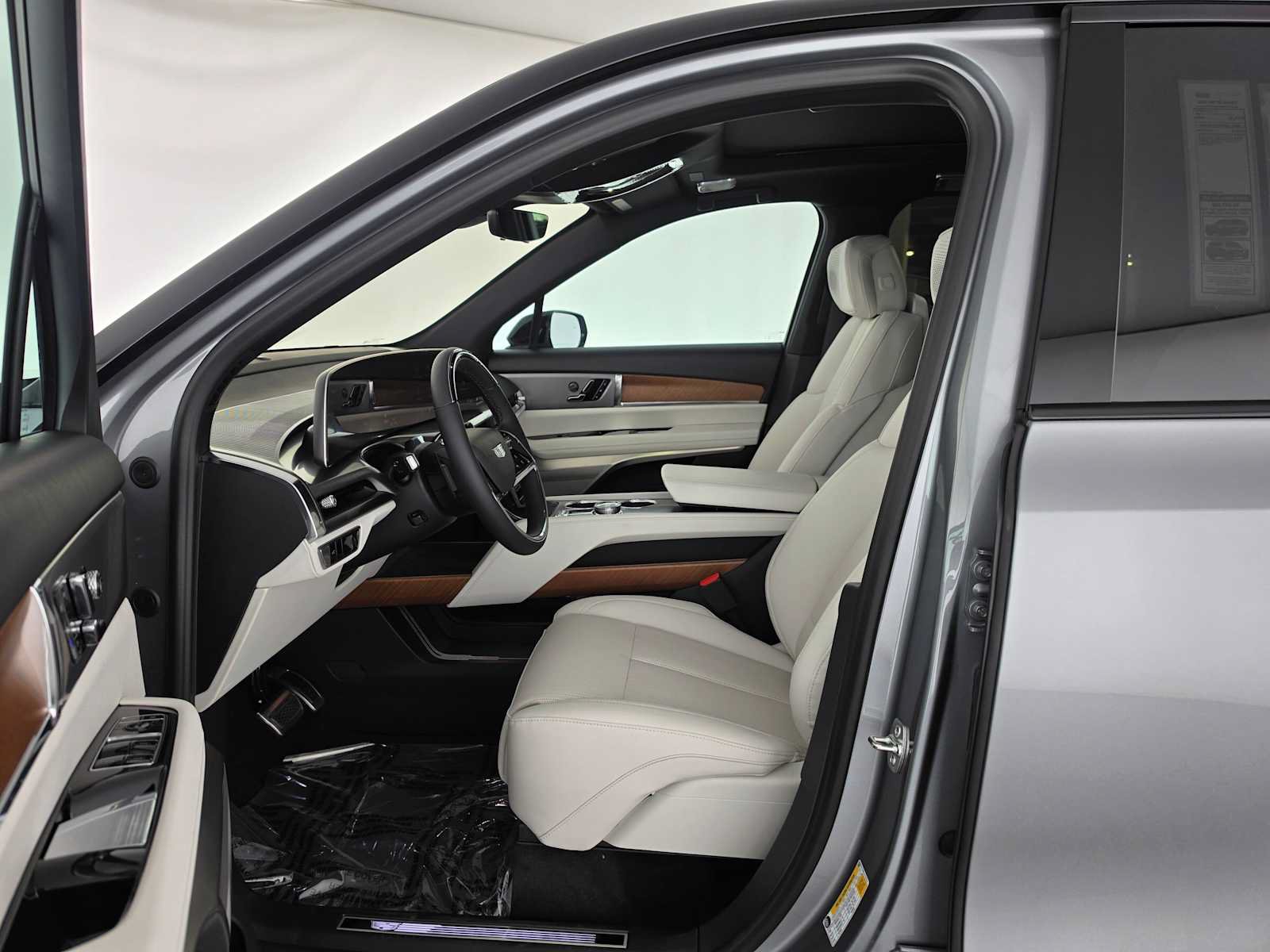 New 2027 Cadillac Vistiq Sport AWD/4WD image 22