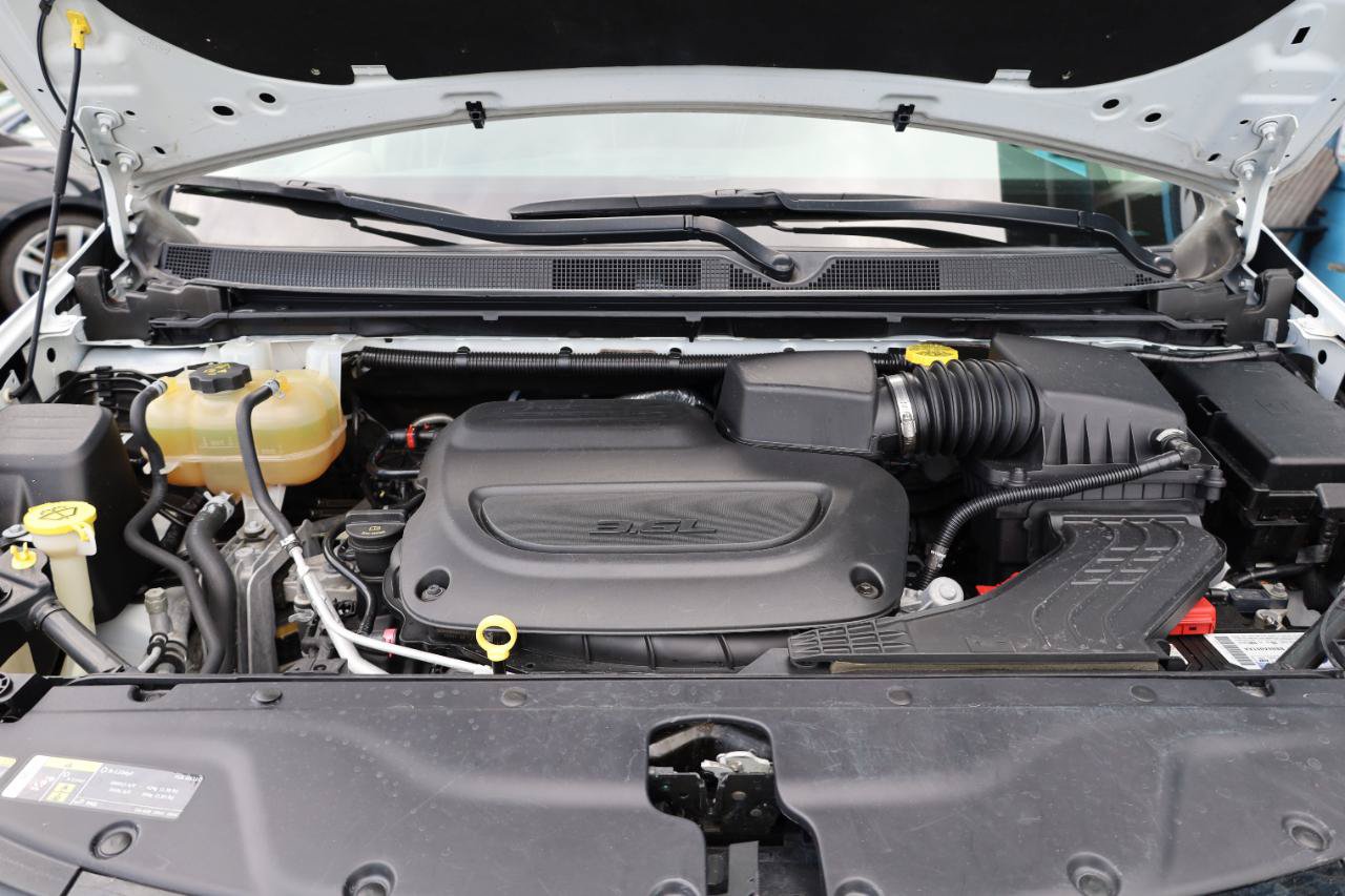 Used 2022 Chrysler Pacifica Limited FWD image 19