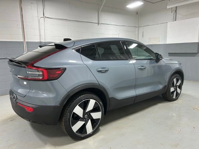 Used 2023 Volvo C40 P8 Recharge Ultimate AWD/4WD image 3