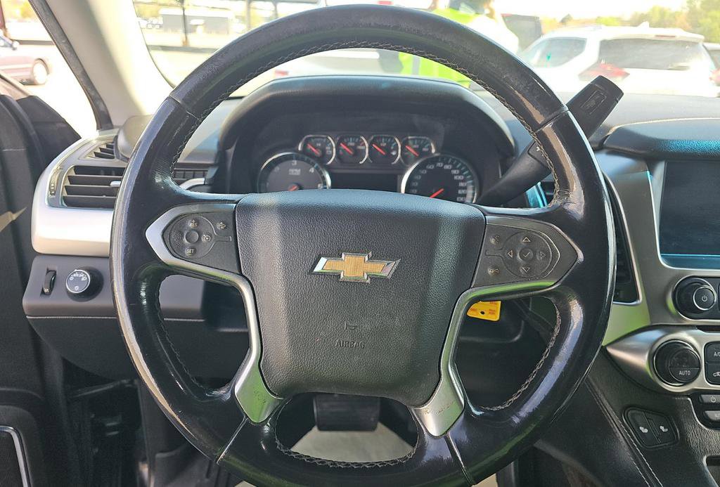 Used 2018 Chevrolet Suburban LT AWD/4WD image 9
