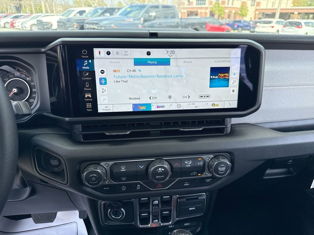 New 2026 Jeep Gladiator Sport image 23