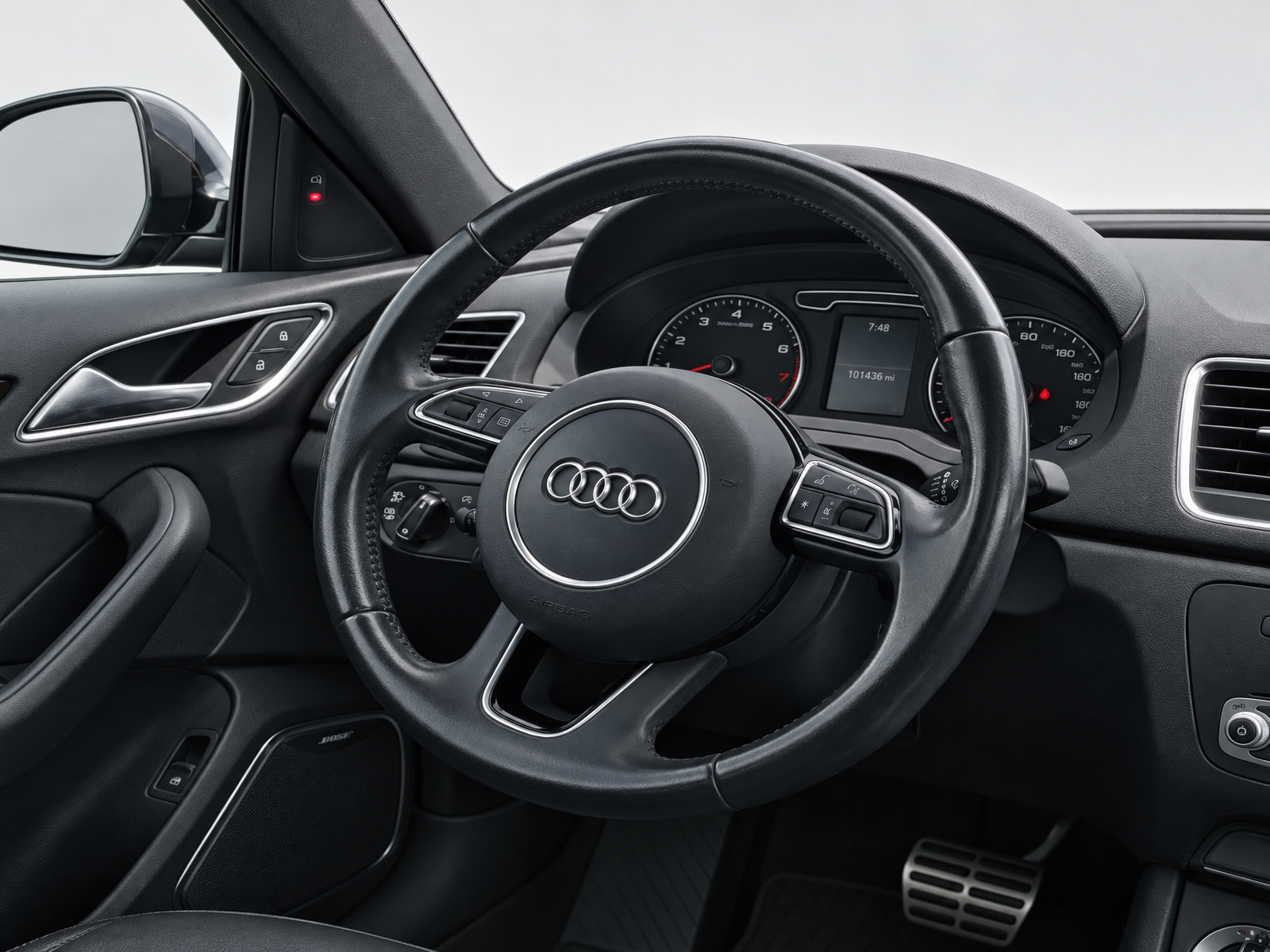 Used 2015 Audi Q3 2.0T Prestige w/ Prestige Package AWD/4WD image 24