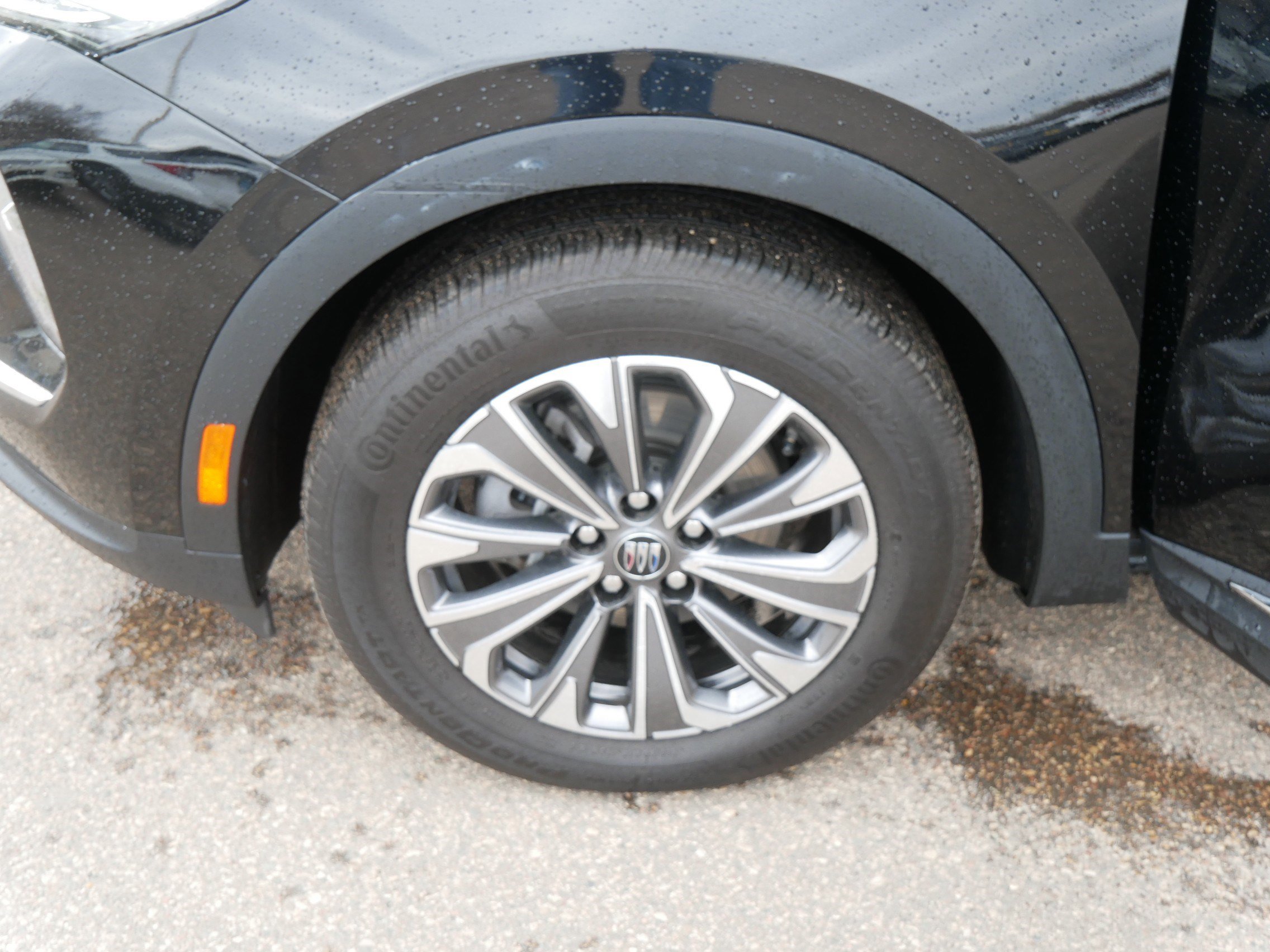 Used 2025 Buick Envision Preferred image 15