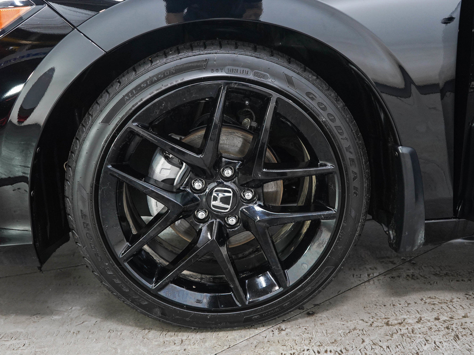 Used 2025 Honda Civic Sport image 26
