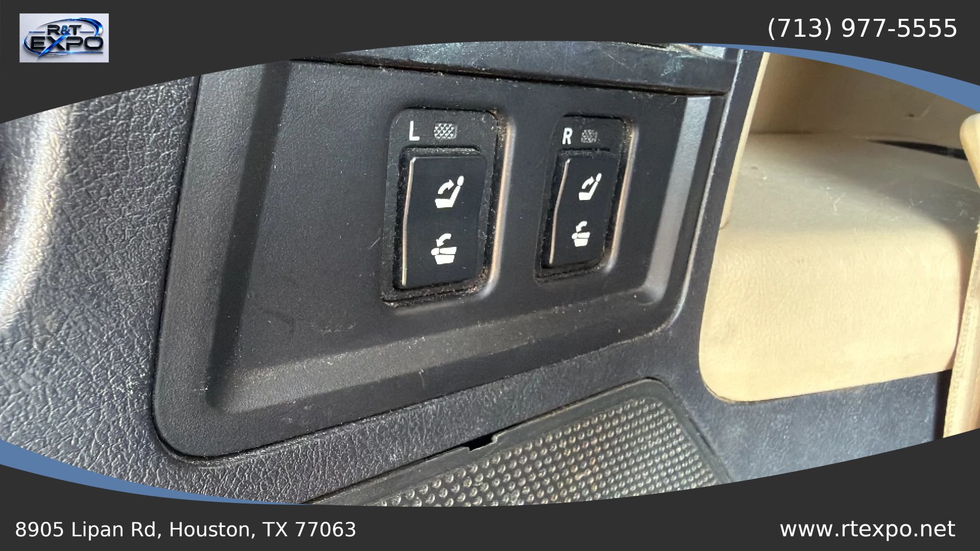 Used 2013 Toyota Sequoia Platinum RWD image 36