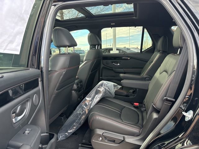 New 2026 Honda Pilot TrailSport image 8