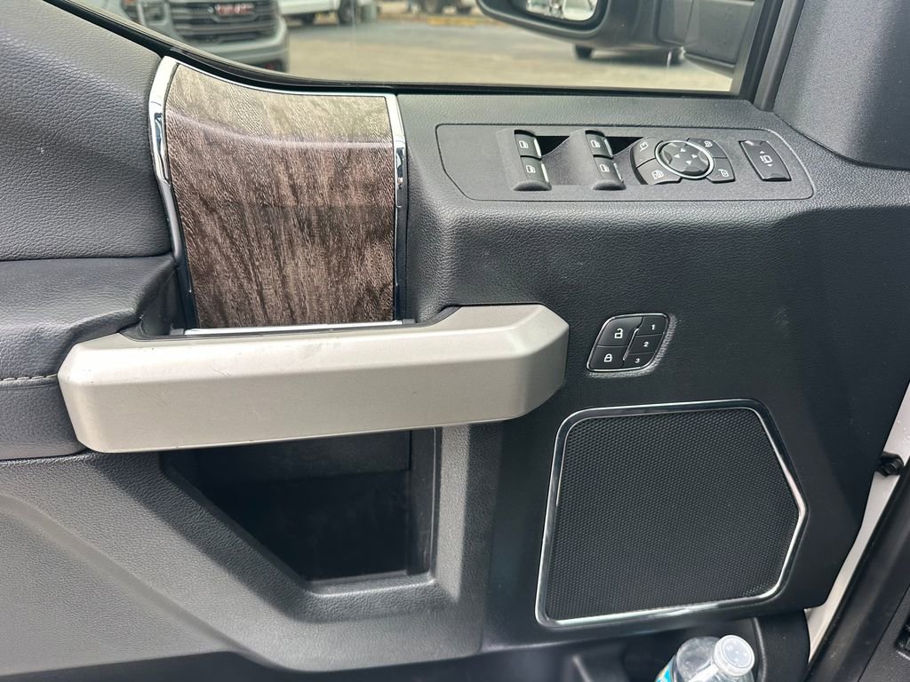 Used 2019 Ford F250 Lariat w/ Lariat Ultimate Package image 57