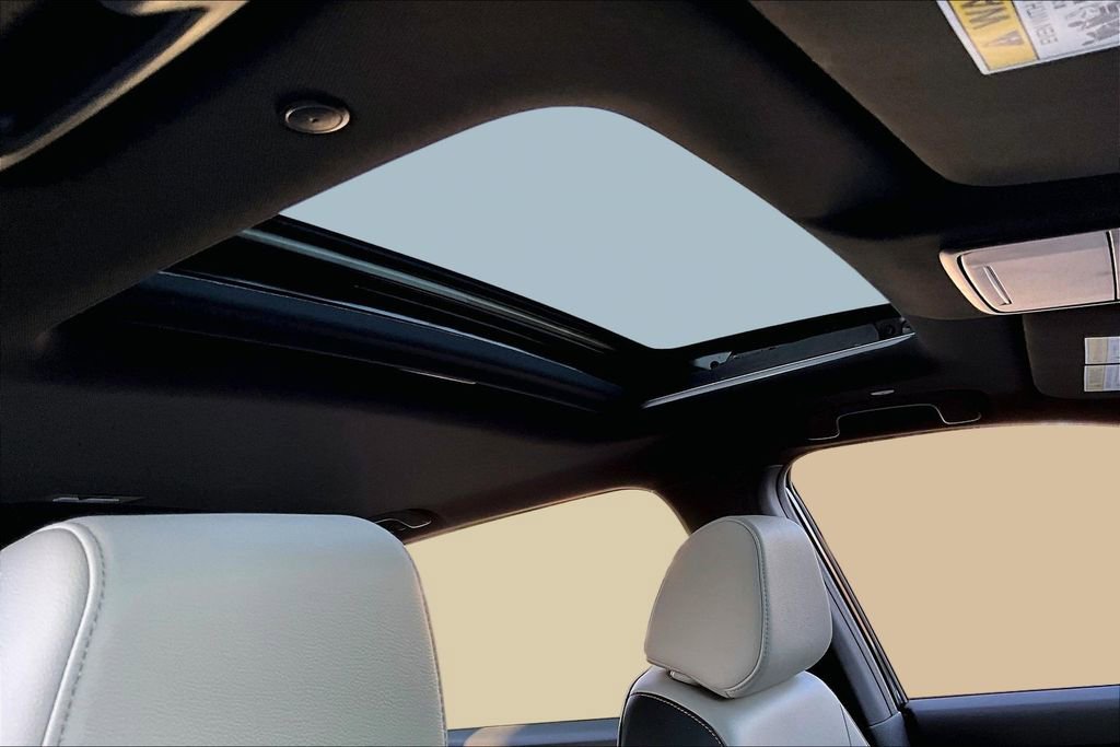 Used 2025 Honda CR-V Sport Touring image 21