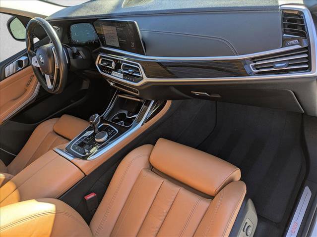 Used 2021 BMW X7 xDrive40i image 25