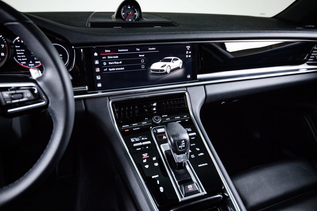Certified 2023 Porsche Panamera image 19